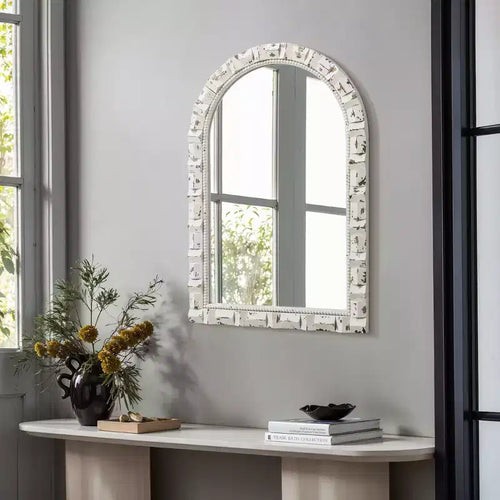 Miroir mural rectangulaire arqué 36" blanc vieilli, cadre en MDF de style vintage, accent et vanité