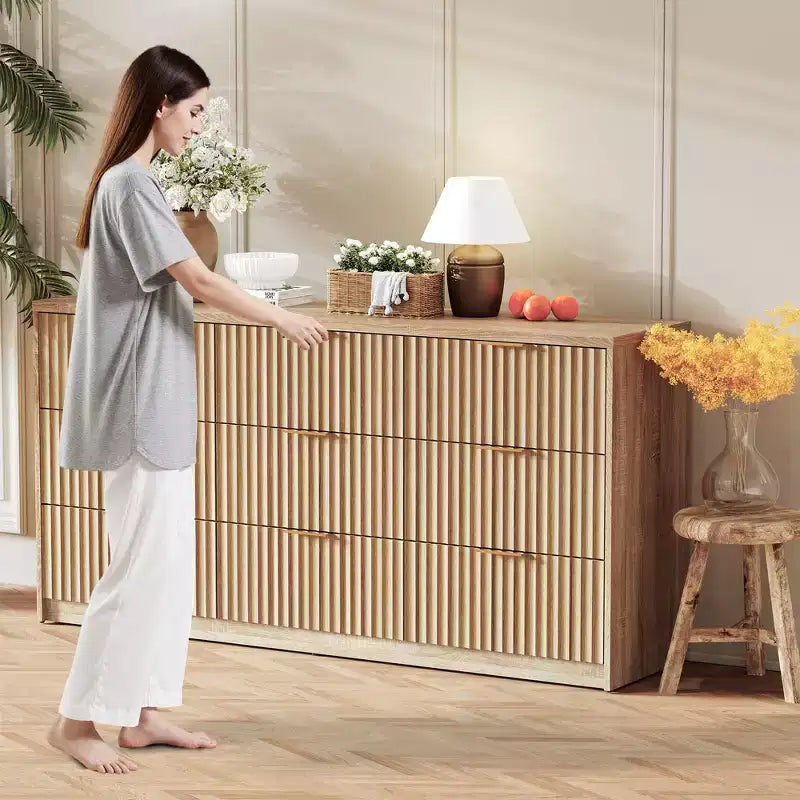 Fluted Dresser for Bedroom, 8 Drawer Dresser, Large Capacity & Anti-Tip, Modern Chest of Drawers with Metal Handles, Wooden Dressers Closet Storage